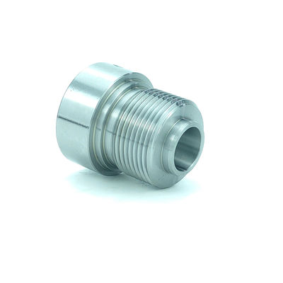 Microbewerking Prothesebeen met CNC-precisie draaien en frezen Protheseonderdeel