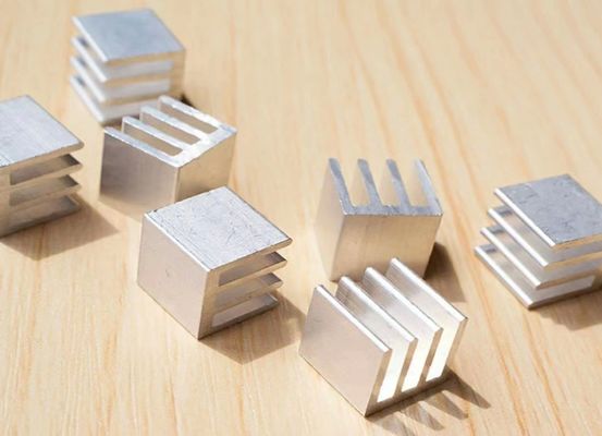 Hoogprecisie CNC-draaien en frezen voor geharde metalen