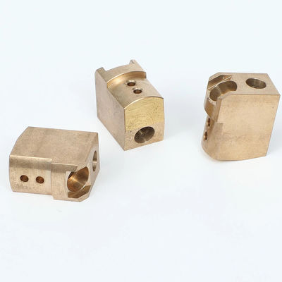 CNC Precision Turning and Milling Fitting Spare Composite voor aangepaste CNC-bewerkingsonderdelen